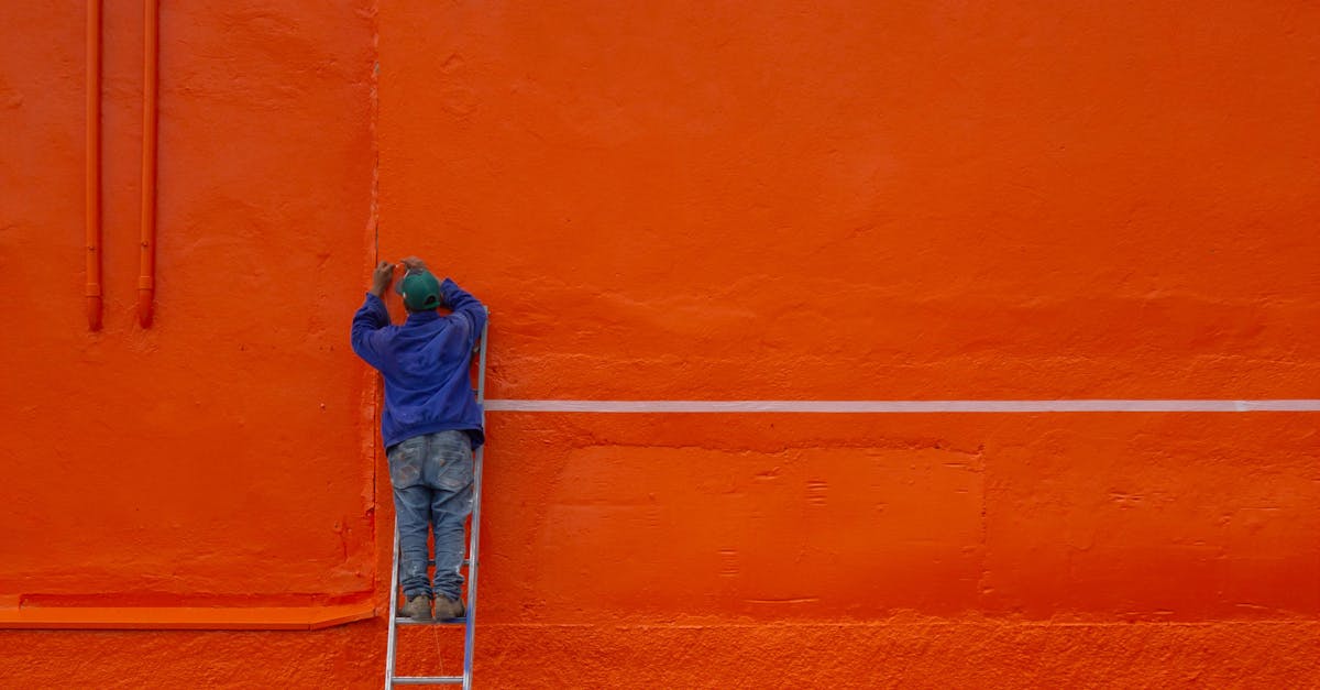 How much exterior paint for a 2000 sq ft house?